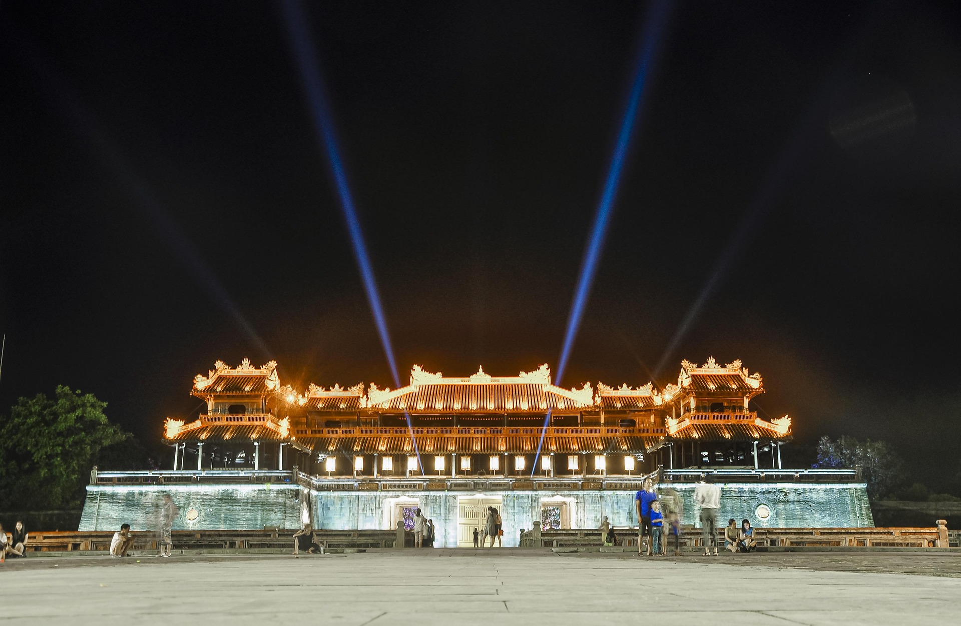 Đại Nội về đêm
